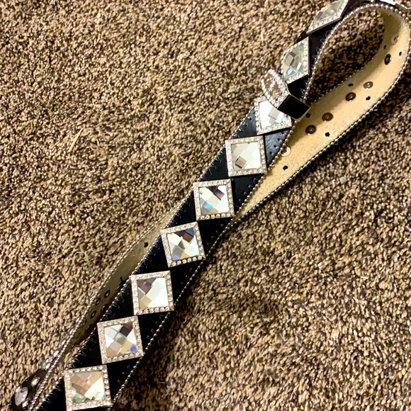 CW Belt - Picture 4 of 4